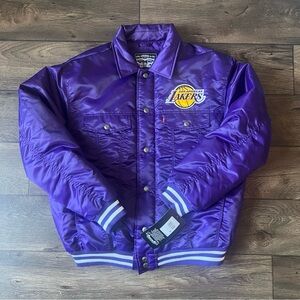 Levi's x Starter x Lakers Satin Trucker Jacket Purple Size Large NEW